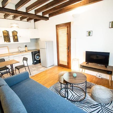 Appartement 2 Pieces Cocooning, Comme Chez Vous ! Pontoise Exterior foto